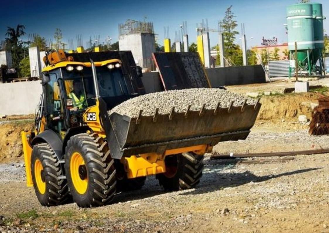 JCB Backhoe — Material Loading